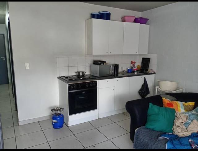 1 BEDROOM APARTMENT FOR SALE IN WYNBERG